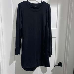 Athleta Balance Sweatshirt Dress Criss-Cross Back in Black sz XL